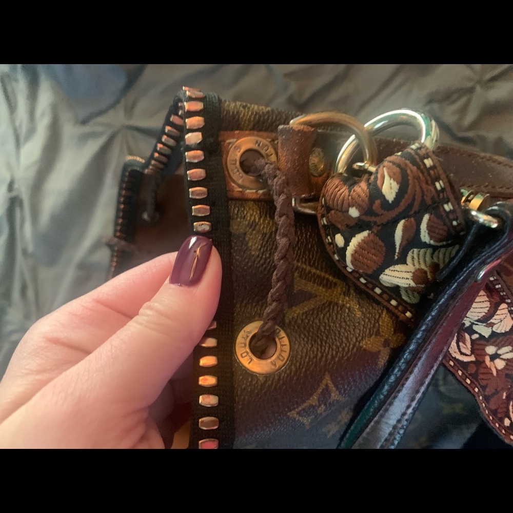 Louis Vuitton Brown Monogram Drawstring Shoulder Bag - Picture 10 of 16